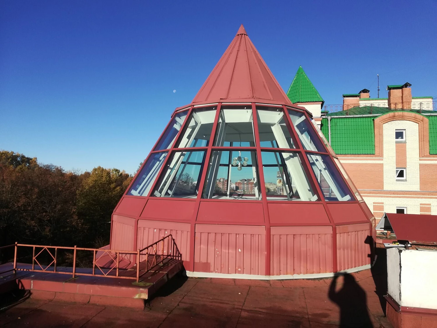 г.СПБ б. Алексея Толстого д.31 кровля 1